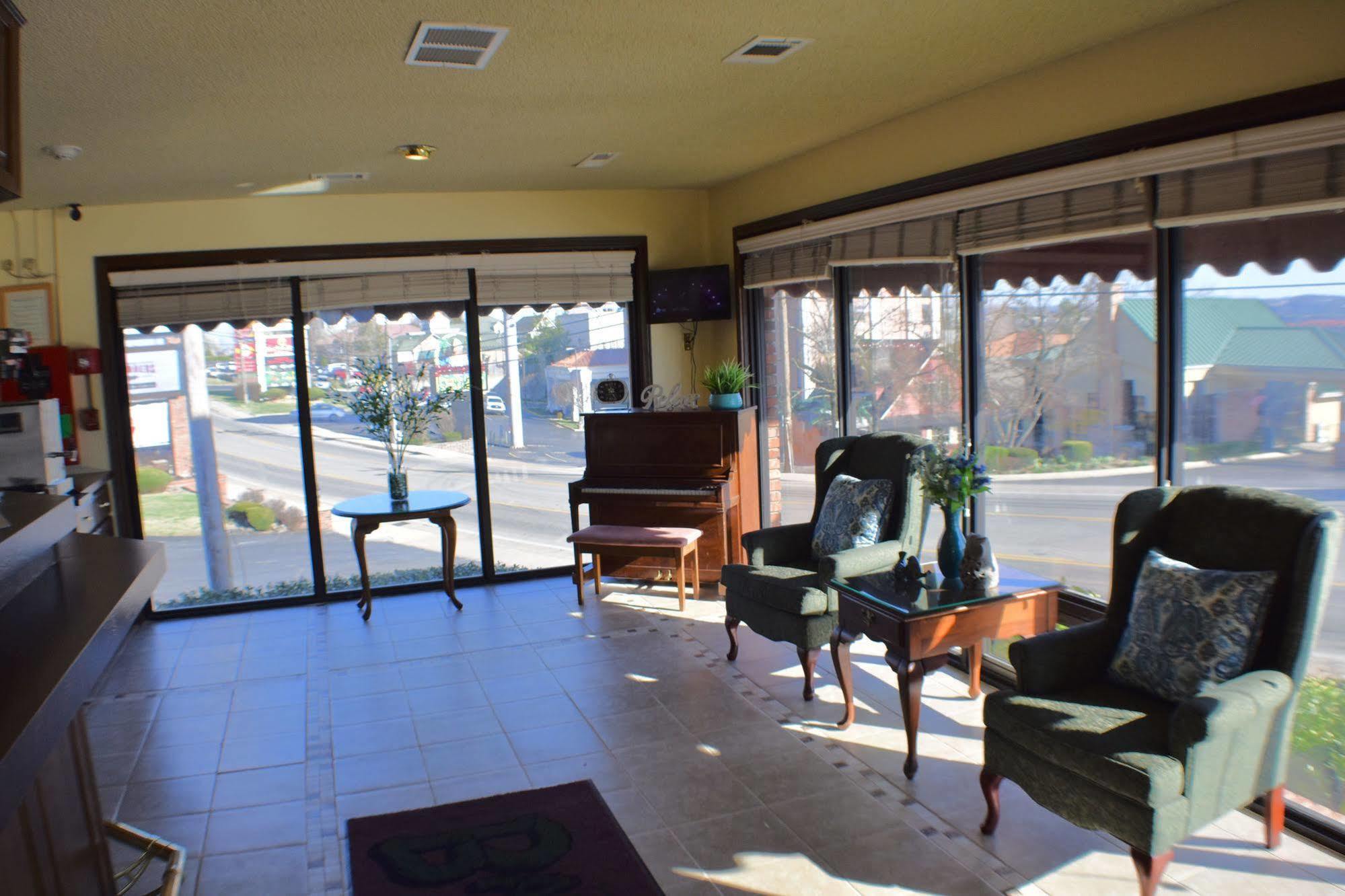 Baldknobbers Motor Inn Branson Eksteriør billede