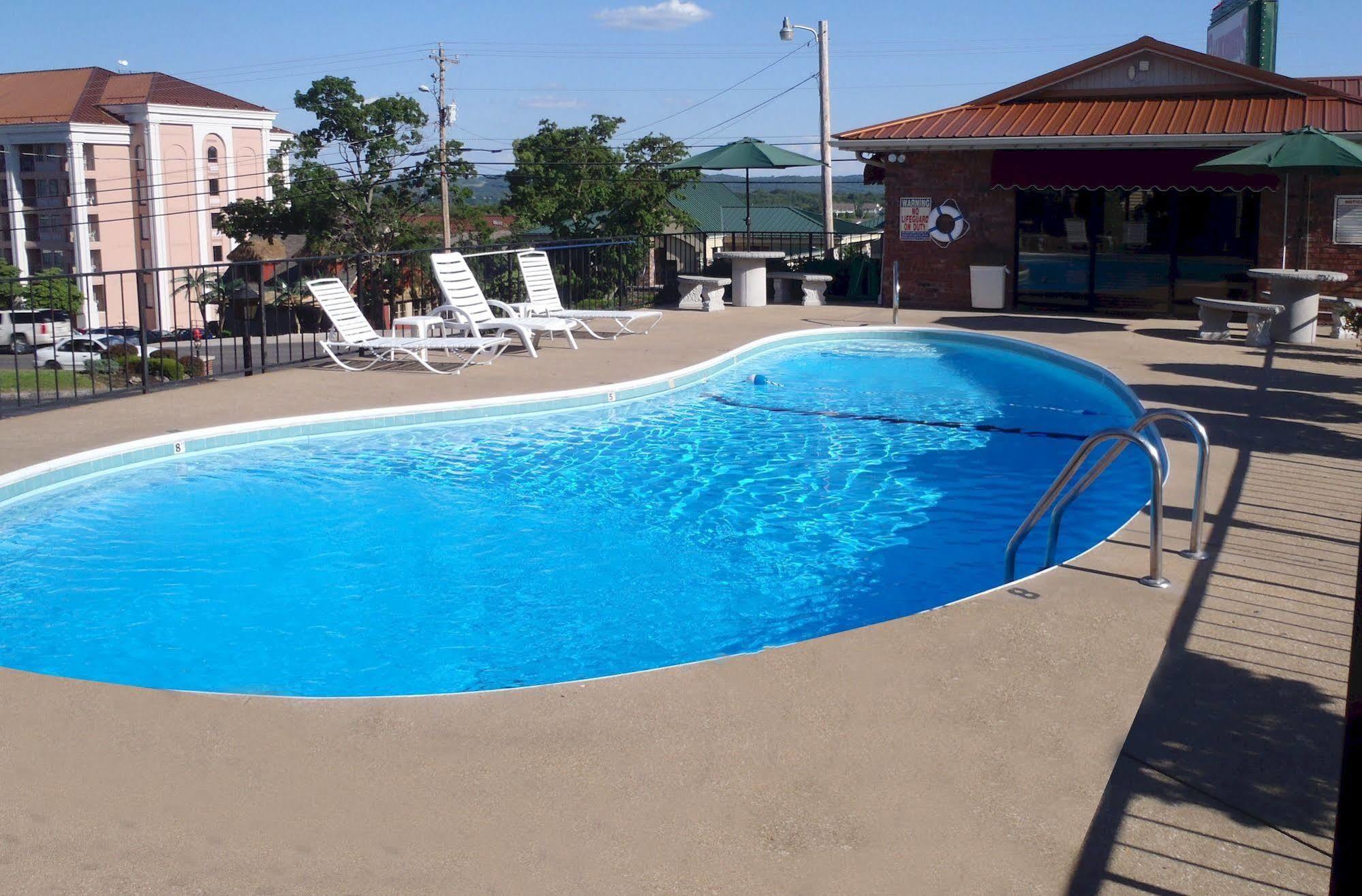 Baldknobbers Motor Inn Branson Eksteriør billede